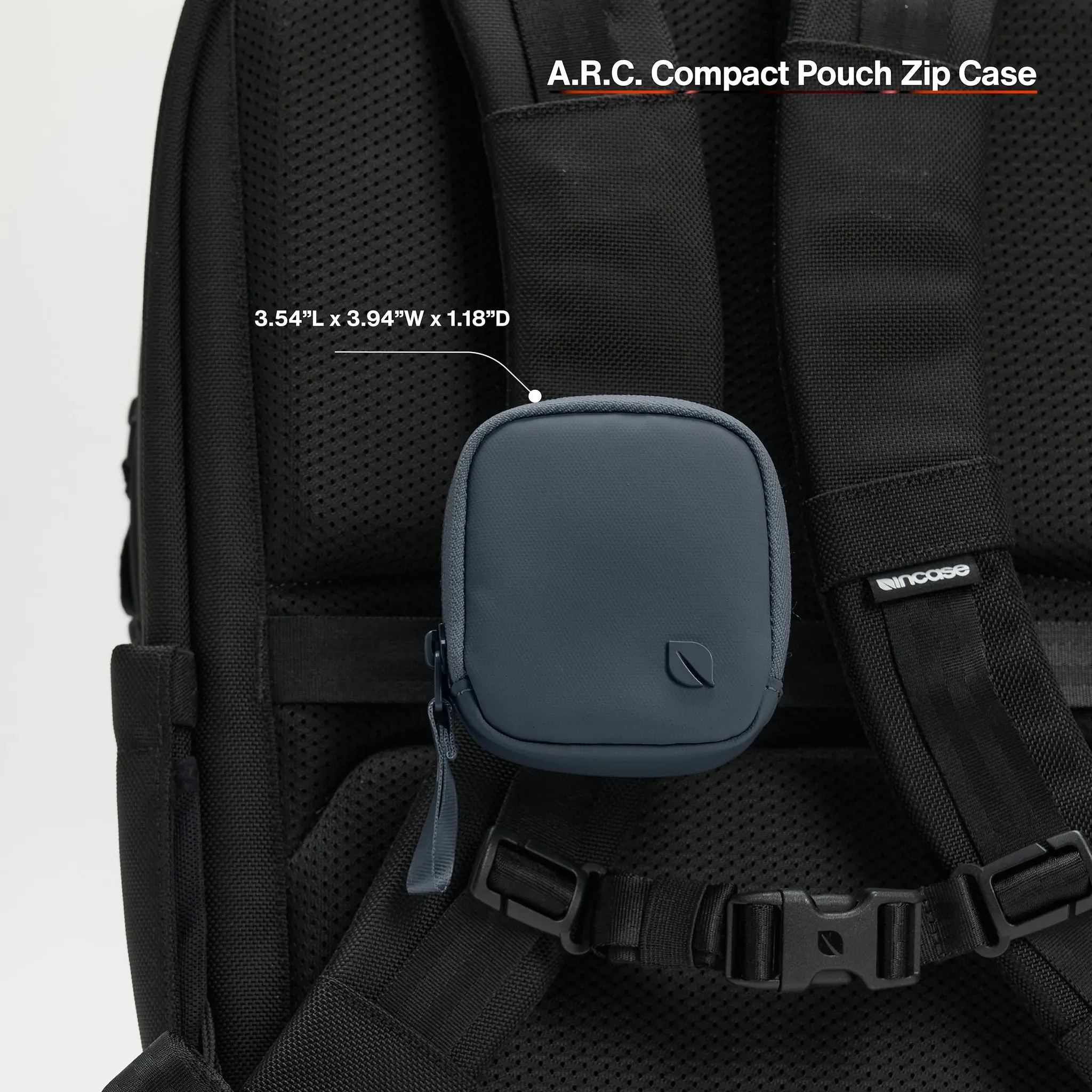 Incase A.R.C. Compact Pouch - Image 16