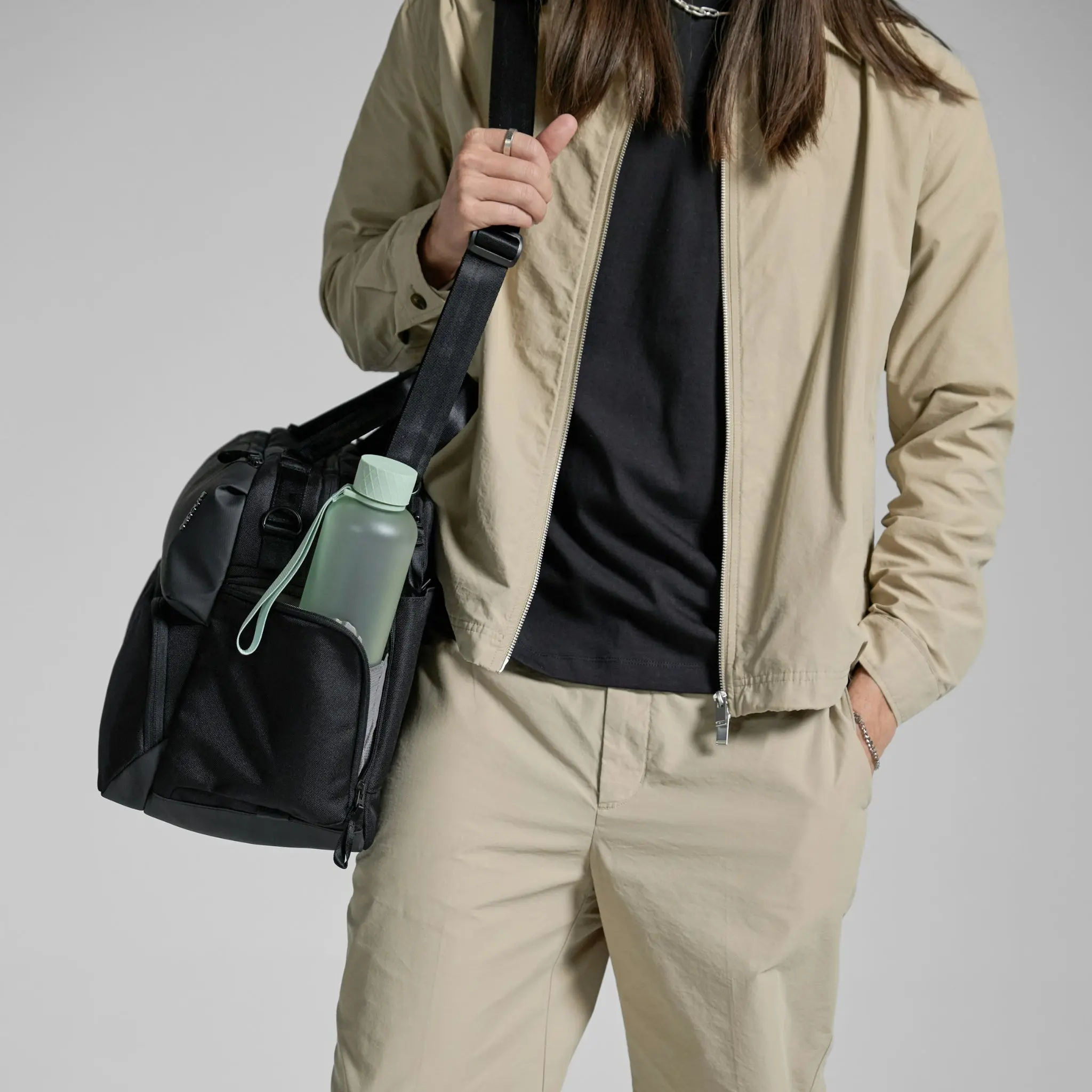 Incase A.R.C. Duffel - 40L - Image 8
