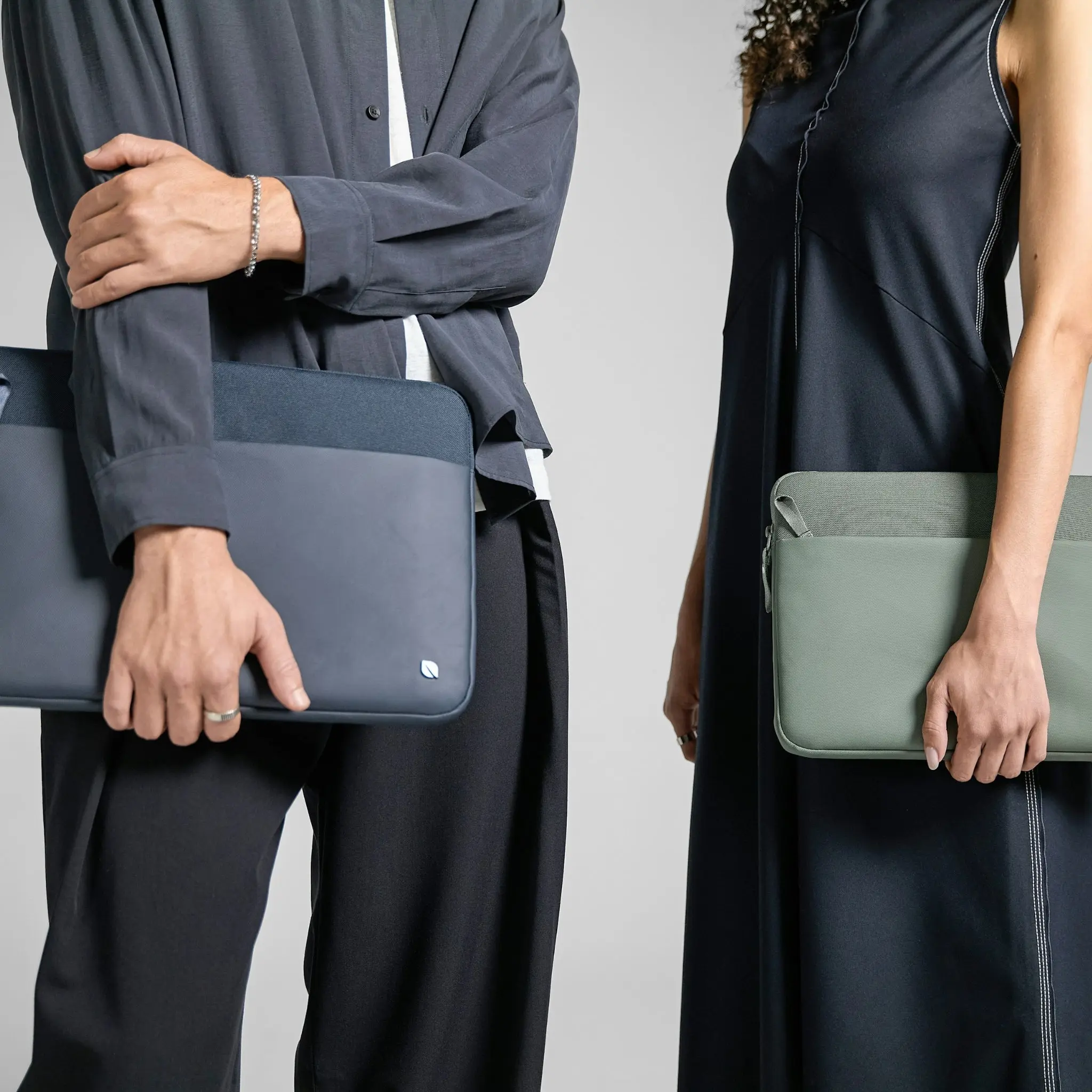 Incase A.R.C. Sleeve for 14-inch Laptop - Image 20