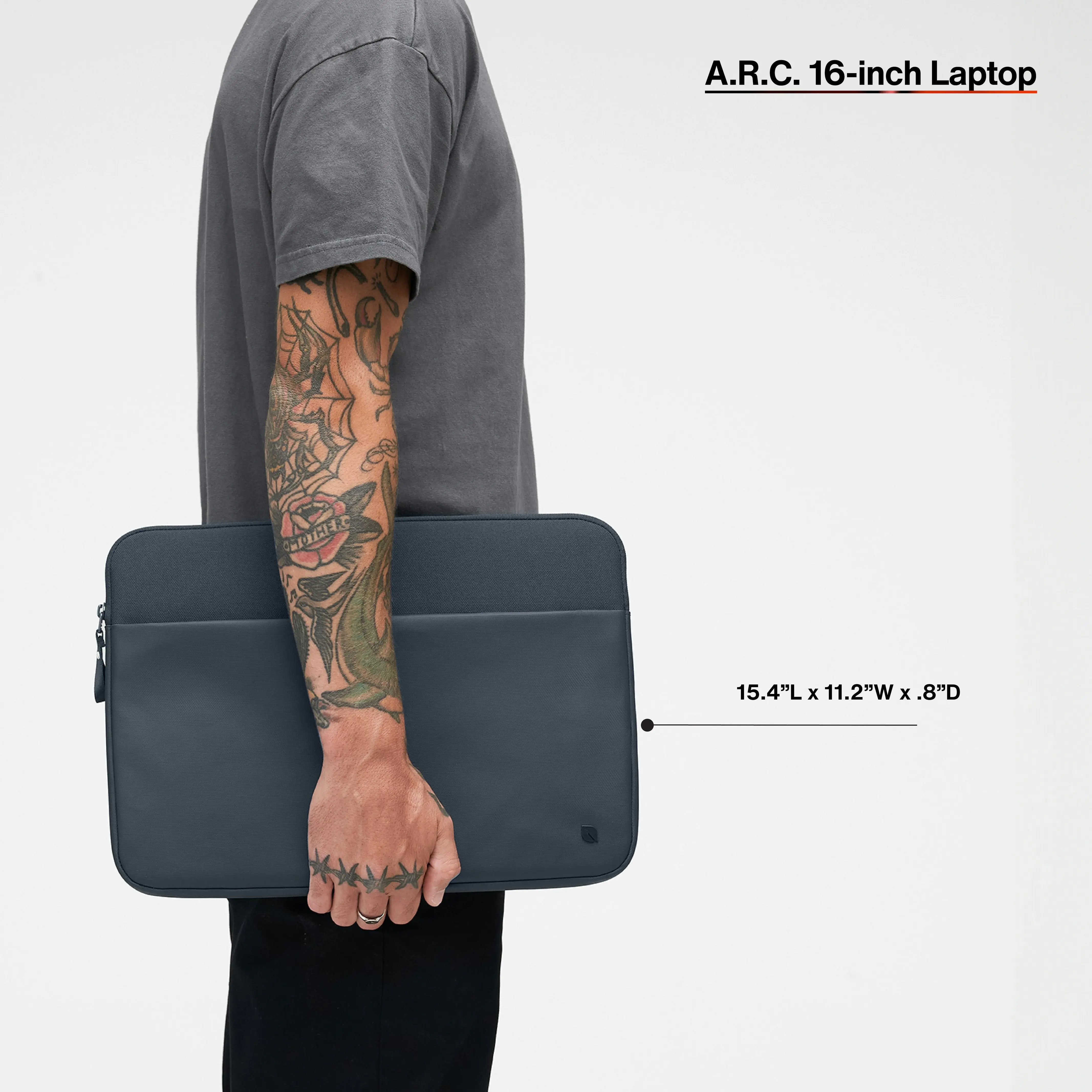 Incase A.R.C. Sleeve for 16-inch Laptop - Image 13