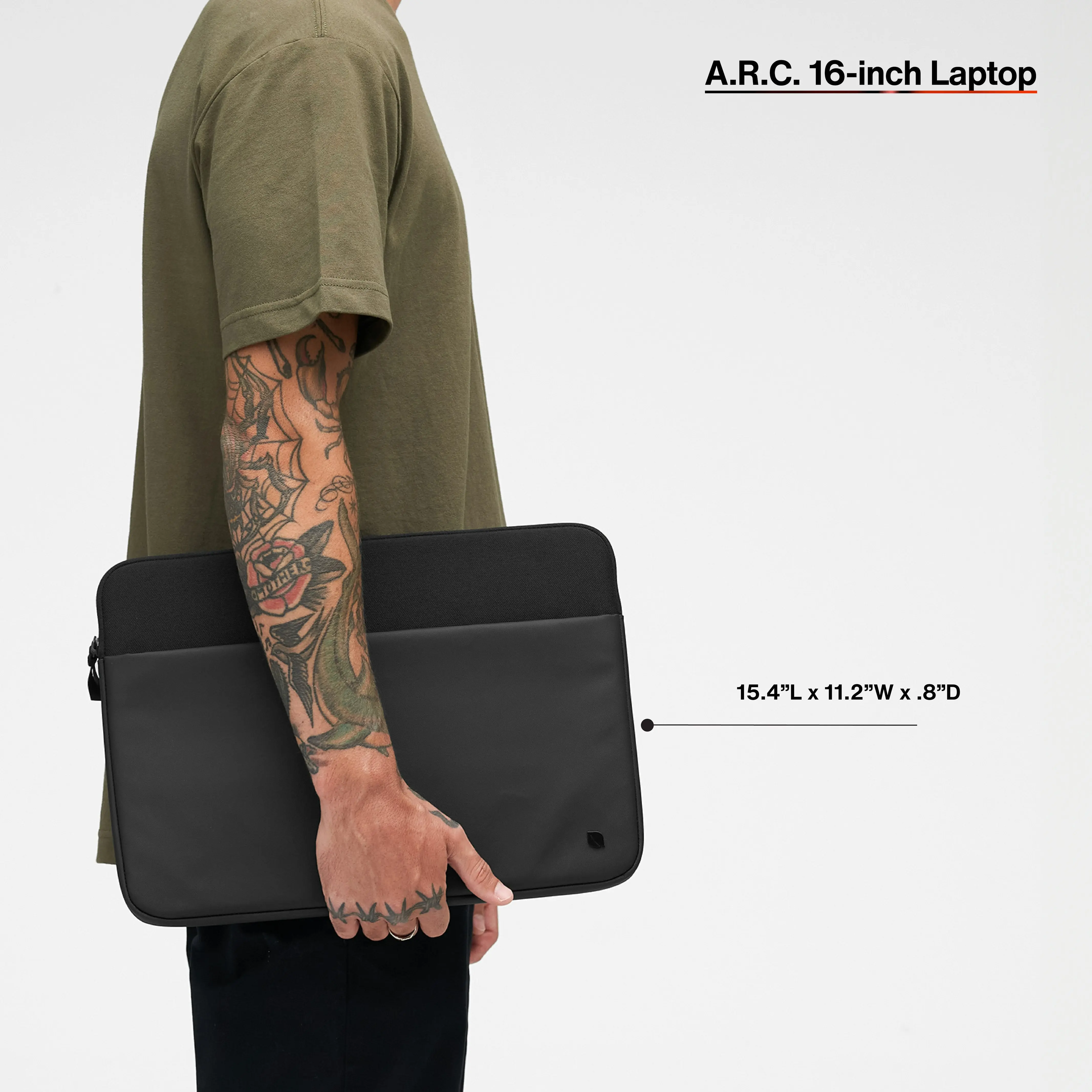 Incase A.R.C. Sleeve for 16-inch Laptop - Image 23