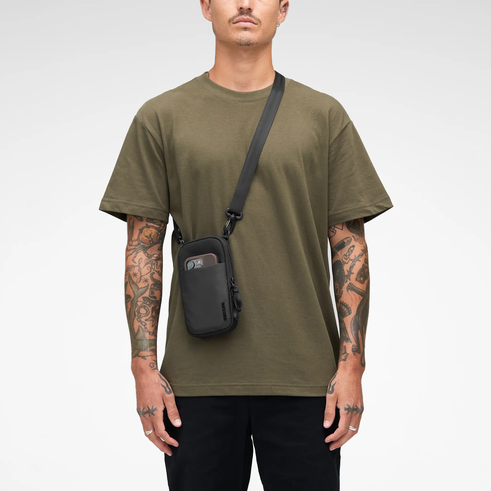 Incase A.R.C. Small Crossbody Bag - Image 11