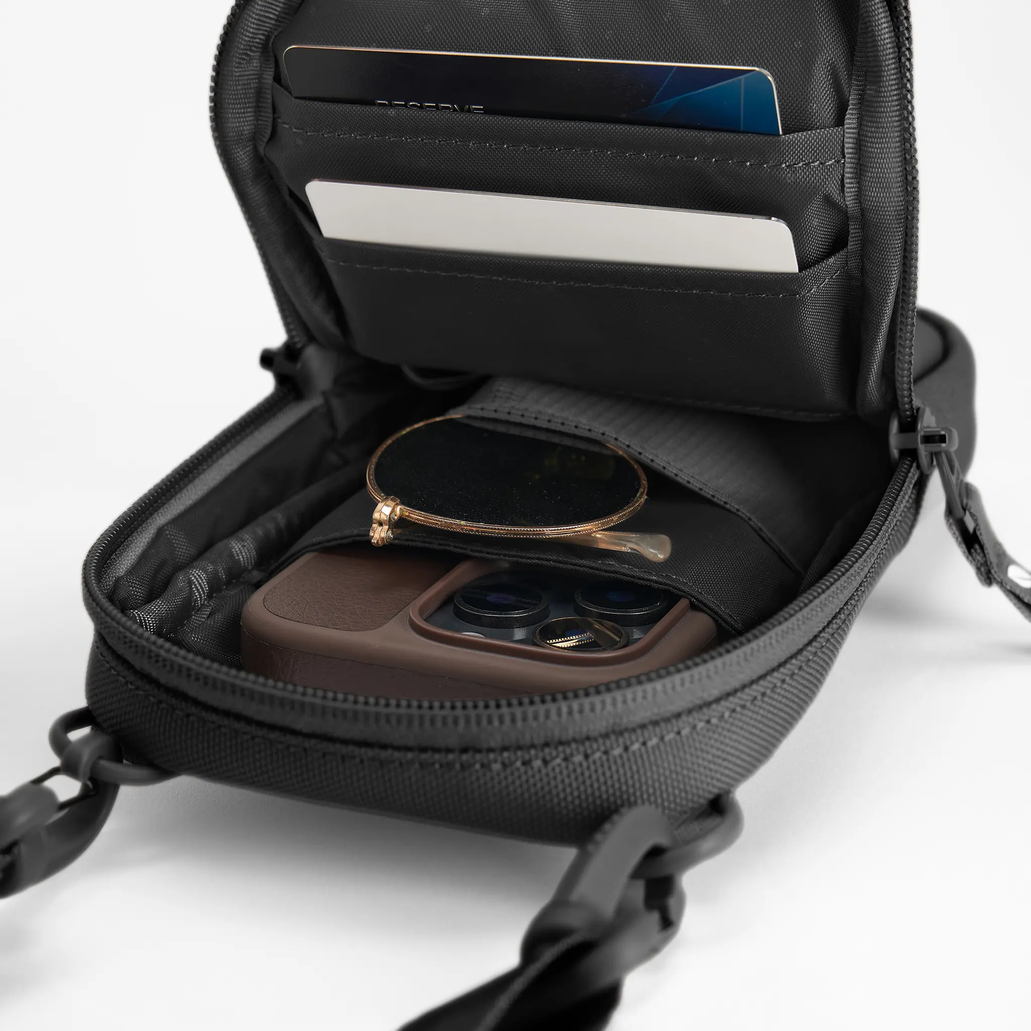 Incase A.R.C. Small Crossbody Bag - Image 13