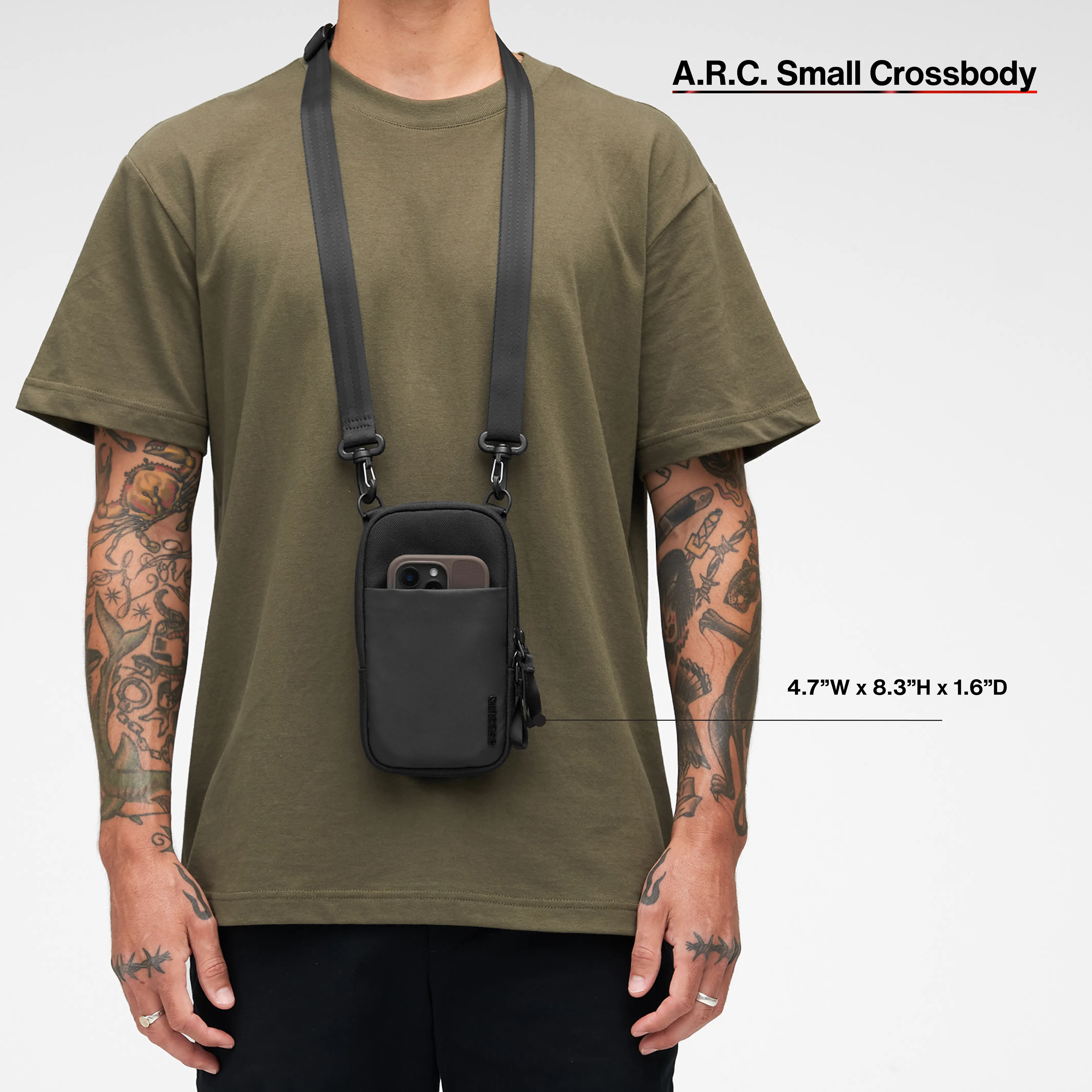 Incase A.R.C. Small Crossbody Bag - Image 15