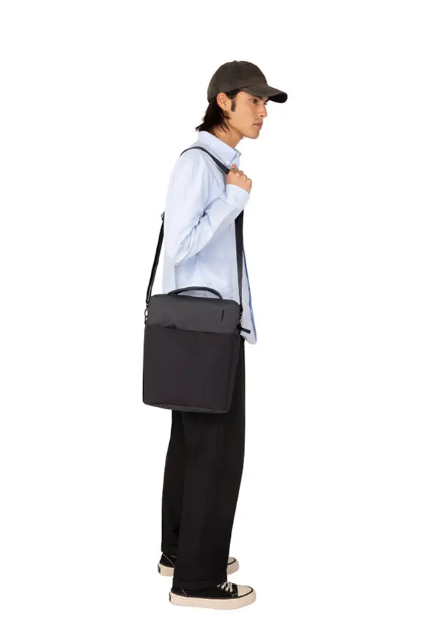 A.R.C. Tech Tote With ReSpun 100% Recycled Polyester 14L - Image 14