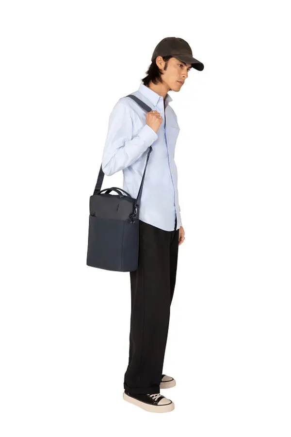 A.R.C. Tech Tote With ReSpun 100% Recycled Polyester 14L - Image 29