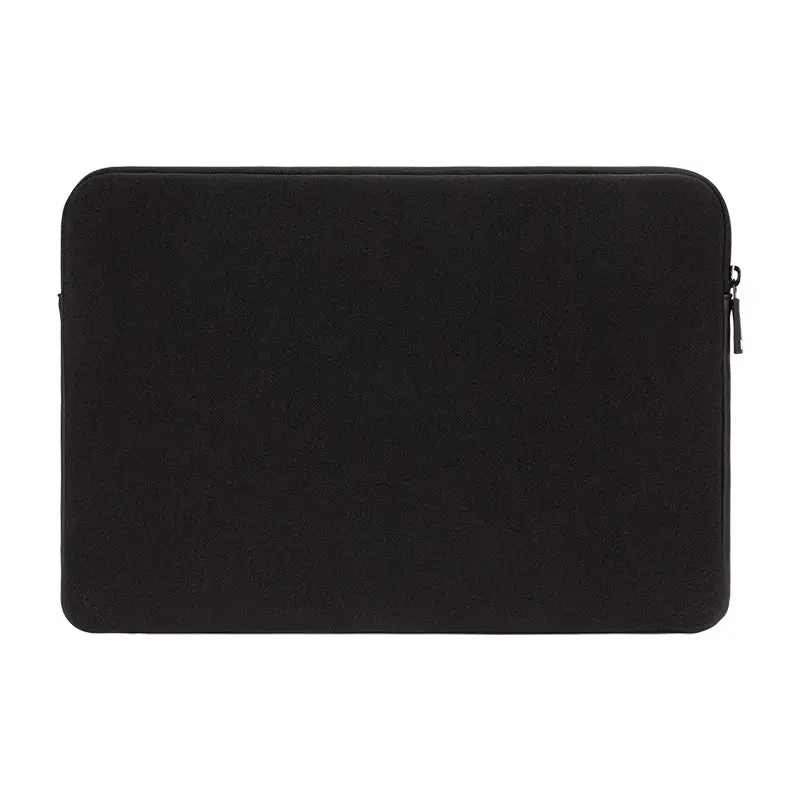 Incase Classic Universal Sleeve for 17-inch Laptop - Image 5