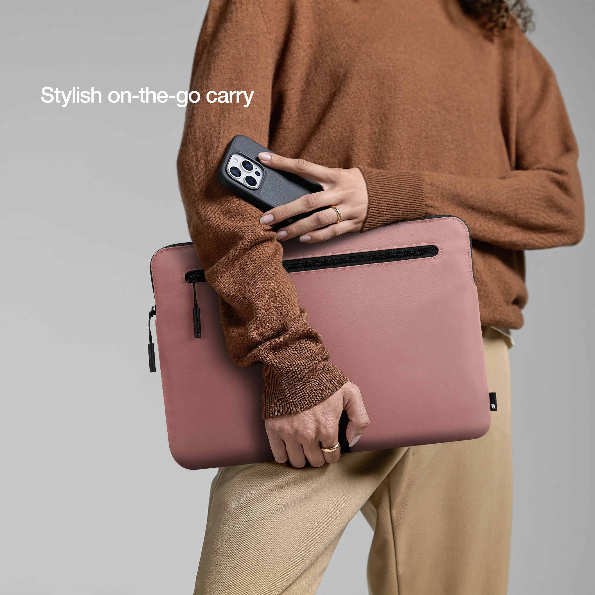 Incase Compact Sleeve for 13-inch Laptop - Image 26