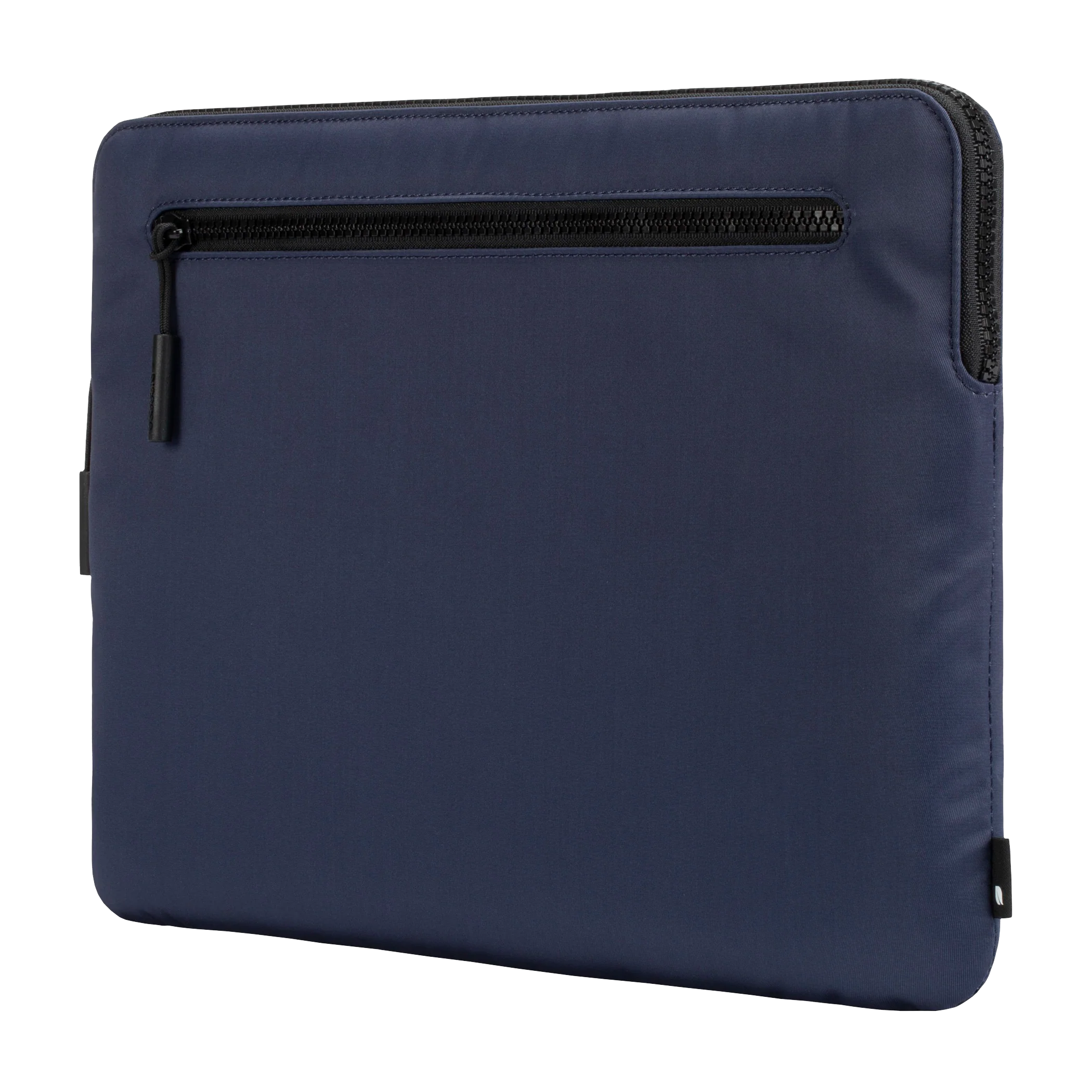 Incase Compact Sleeve 14-inch Laptop - Image 21