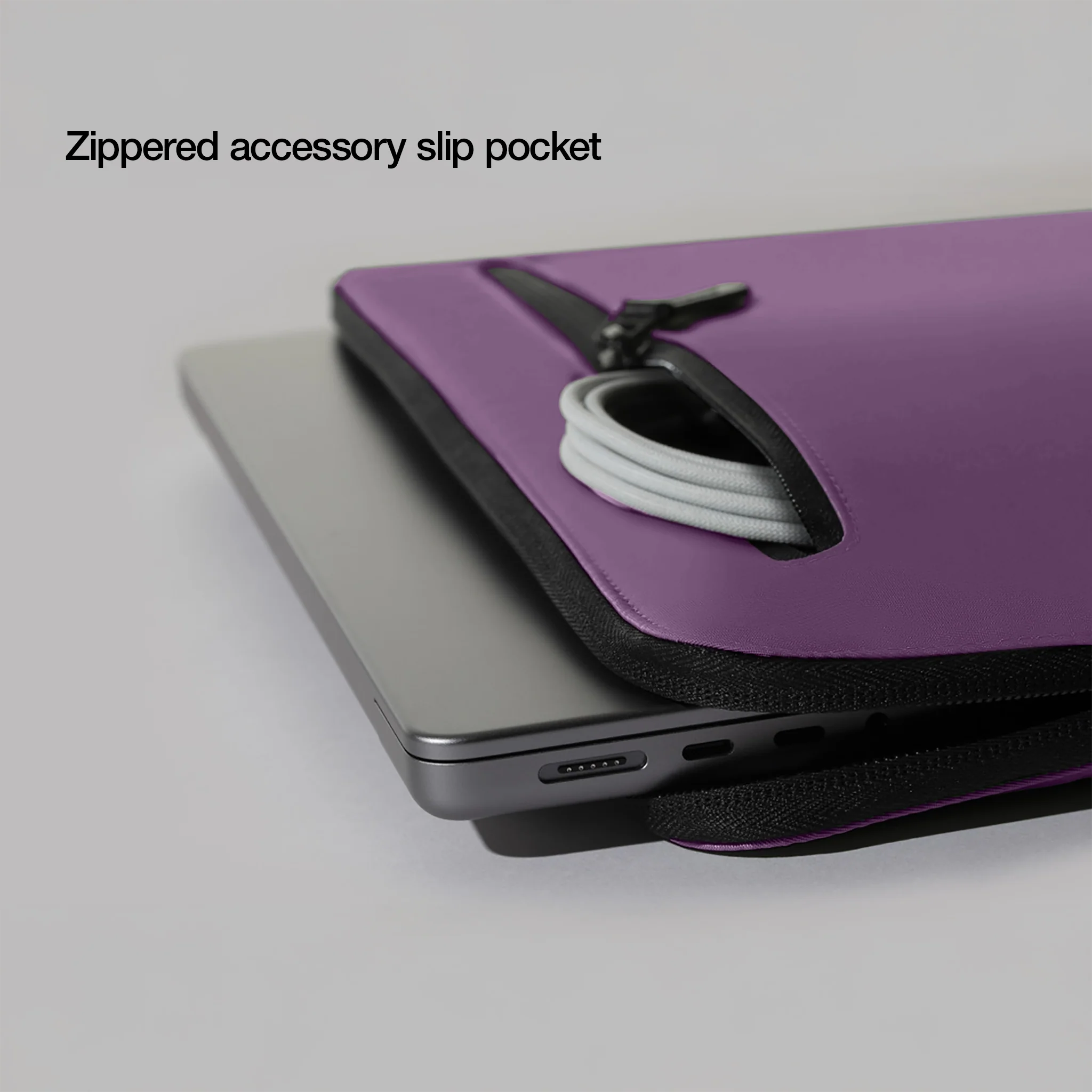 Incase Compact Sleeve 14-inch Laptop - Image 54