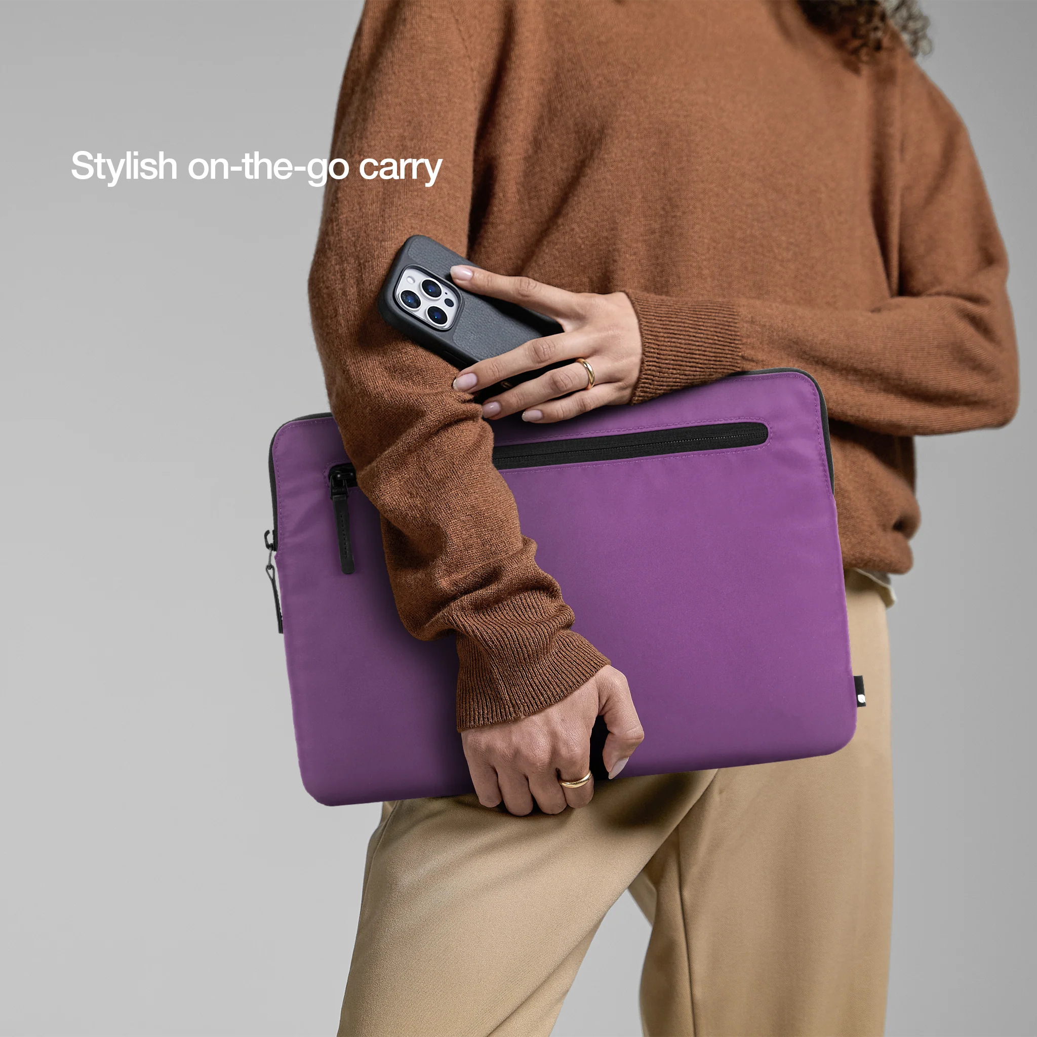 Incase Compact Sleeve 14-inch Laptop - Image 55