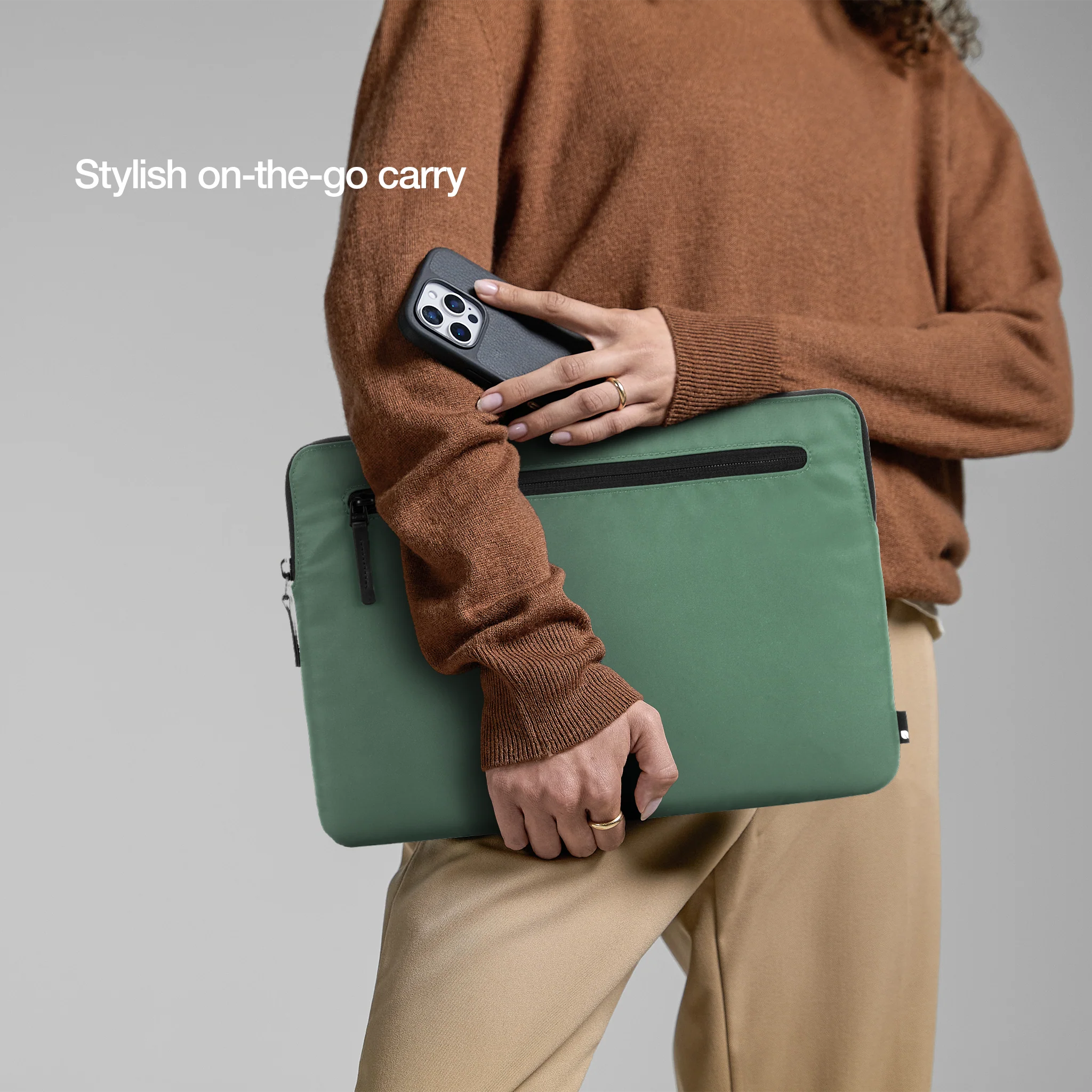 Incase Compact Sleeve 14-inch Laptop - Image 62
