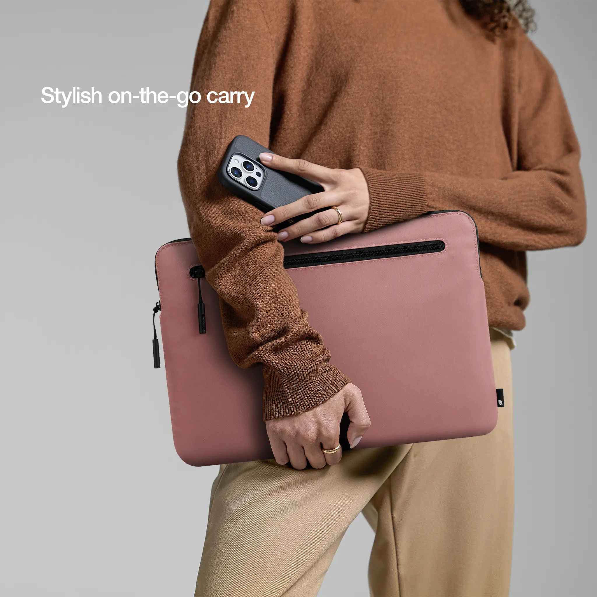 Incase Compact Sleeve 14-inch Laptop - Image 68