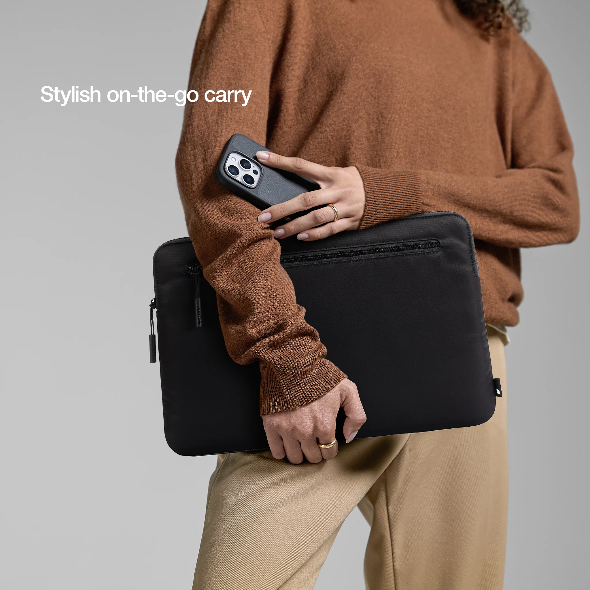 Incase Compact Sleeve 14-inch Laptop - Image 7