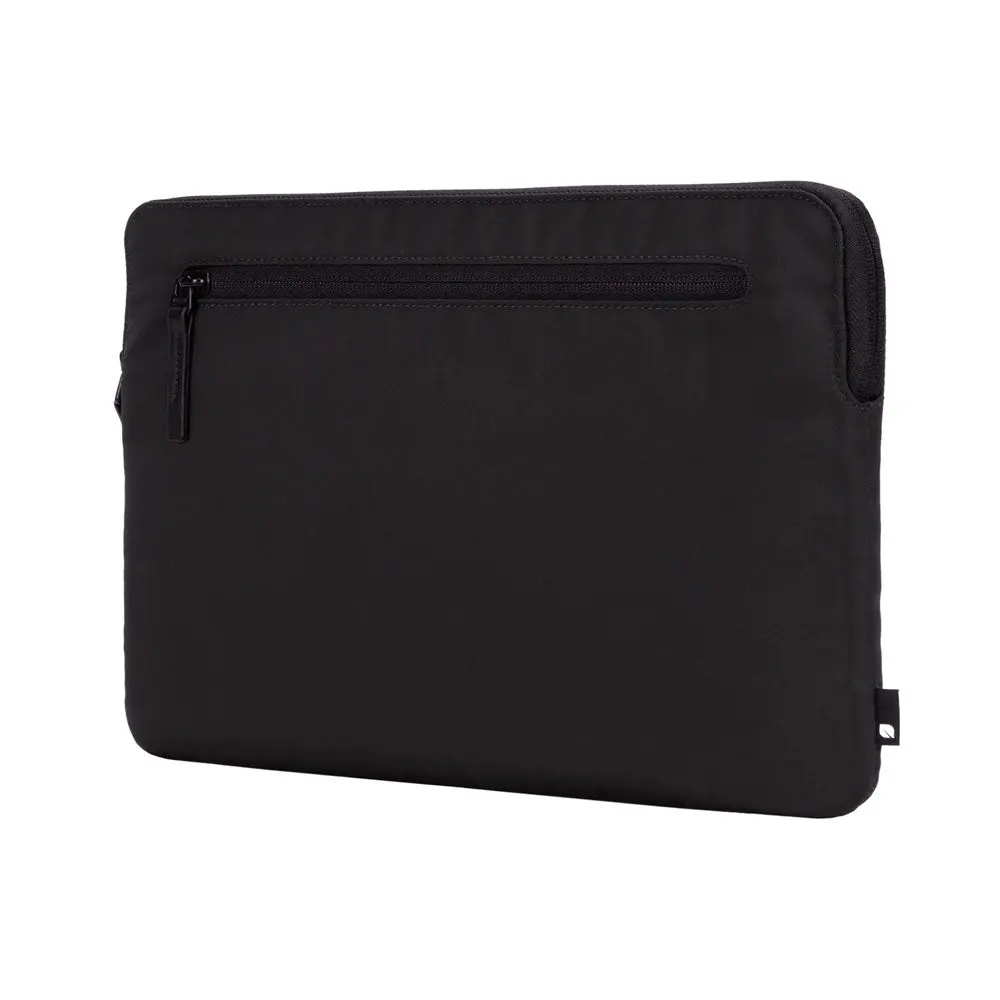 Incase Compact Sleeve for 16-inch Laptop - Image 10