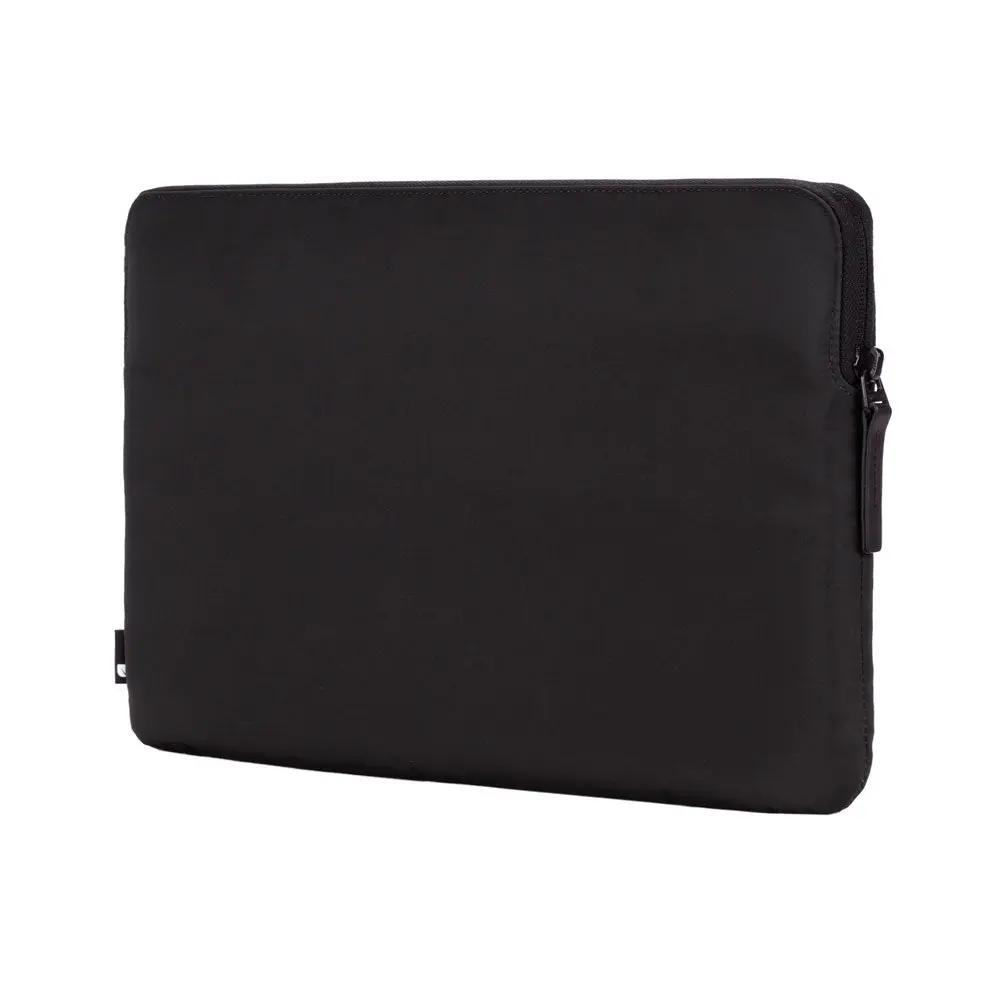 Incase Compact Sleeve for 16-inch Laptop - Image 14