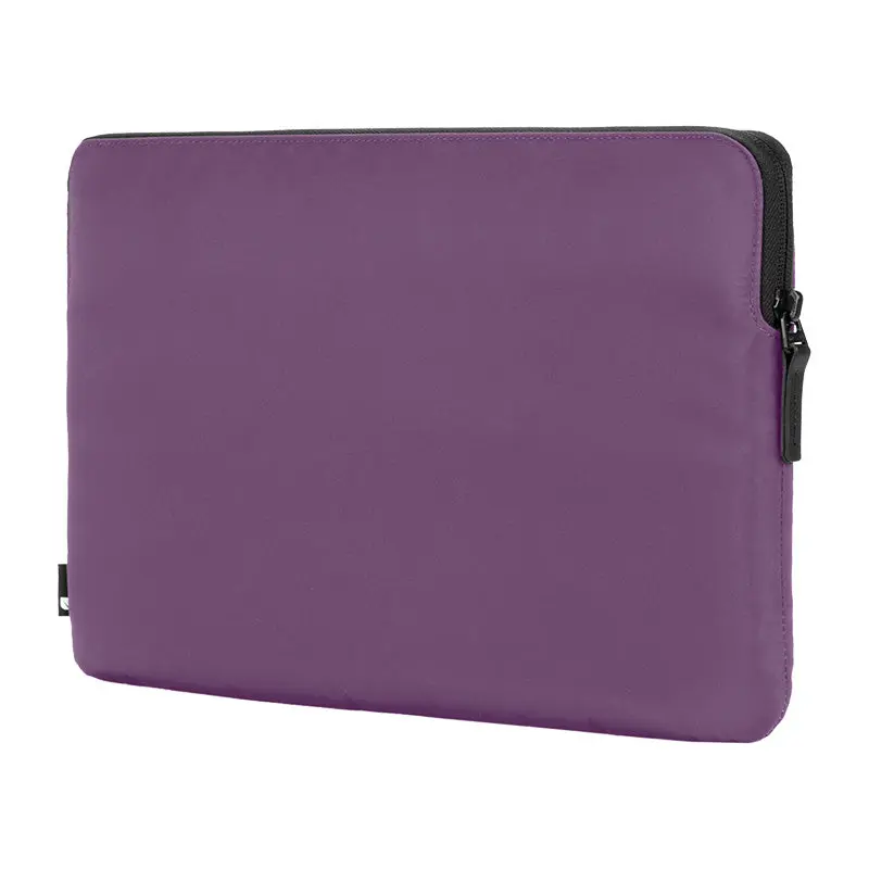 Incase Compact Sleeve for 16-inch Laptop - Image 23