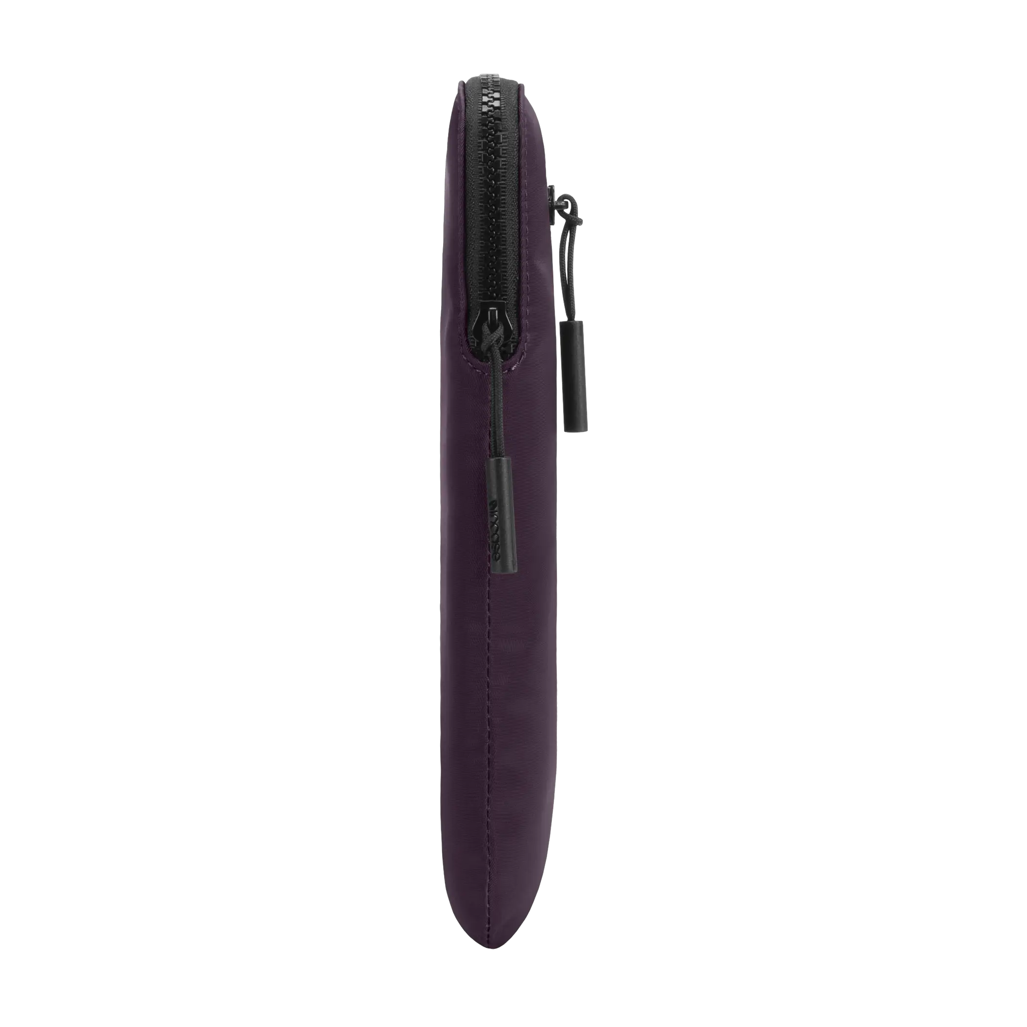 Incase Compact Sleeve for 16-inch Laptop - Image 36
