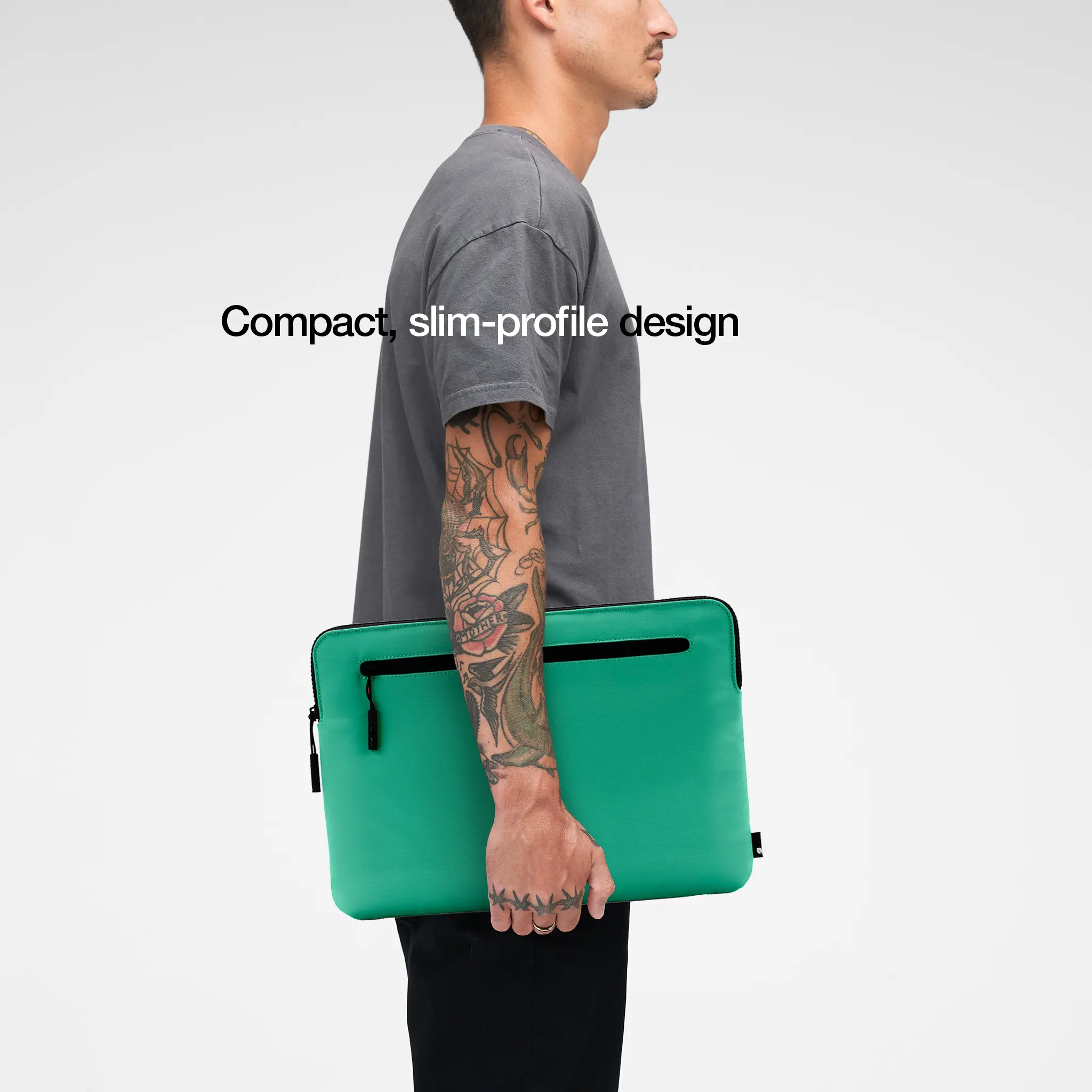 Incase Compact Sleeve for 16-inch Laptop - Image 46