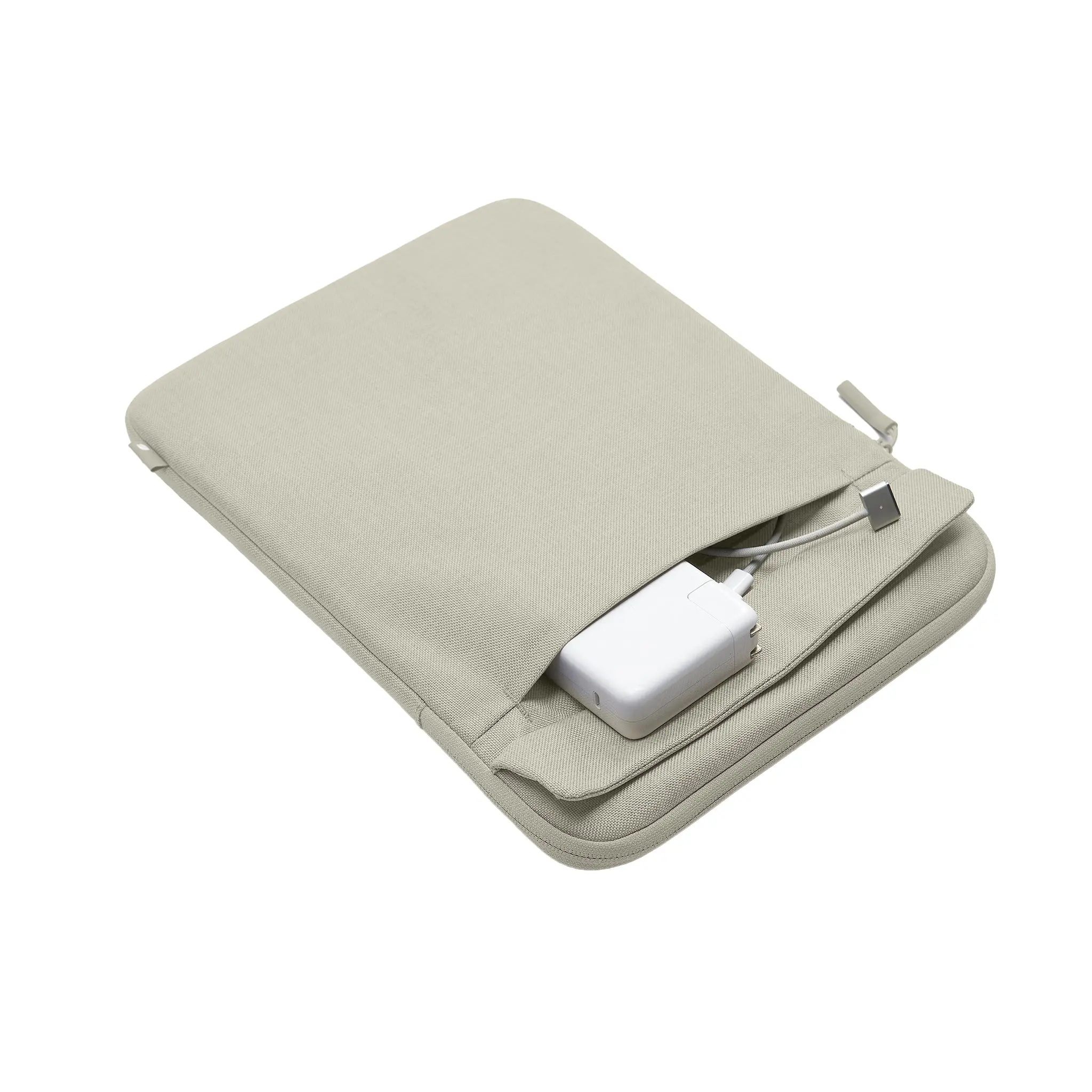 Incase Crosstown Sleeve for 14-inch Laptop - Image 8