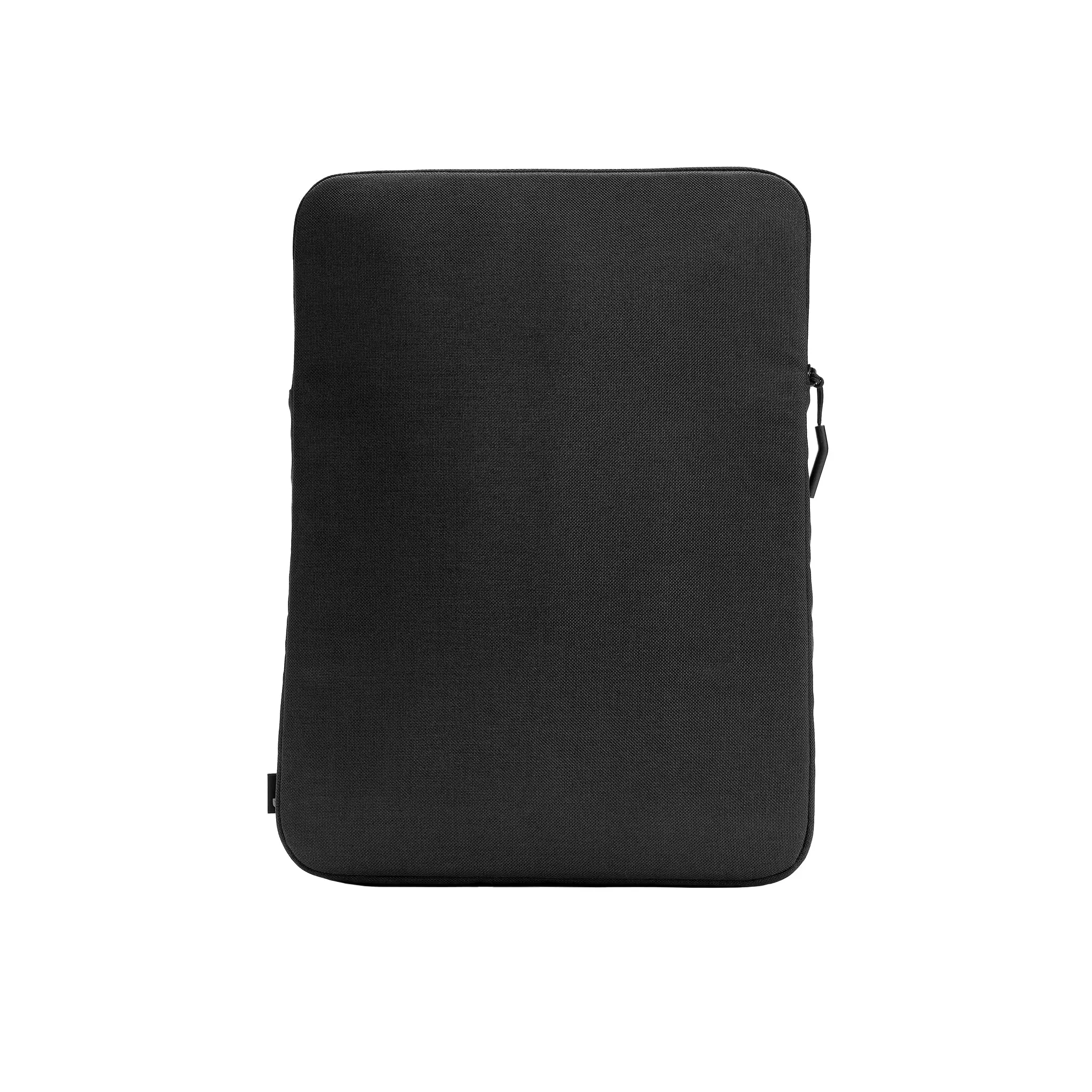 Incase Crosstown Sleeve for 16-inch Laptop - Image 8