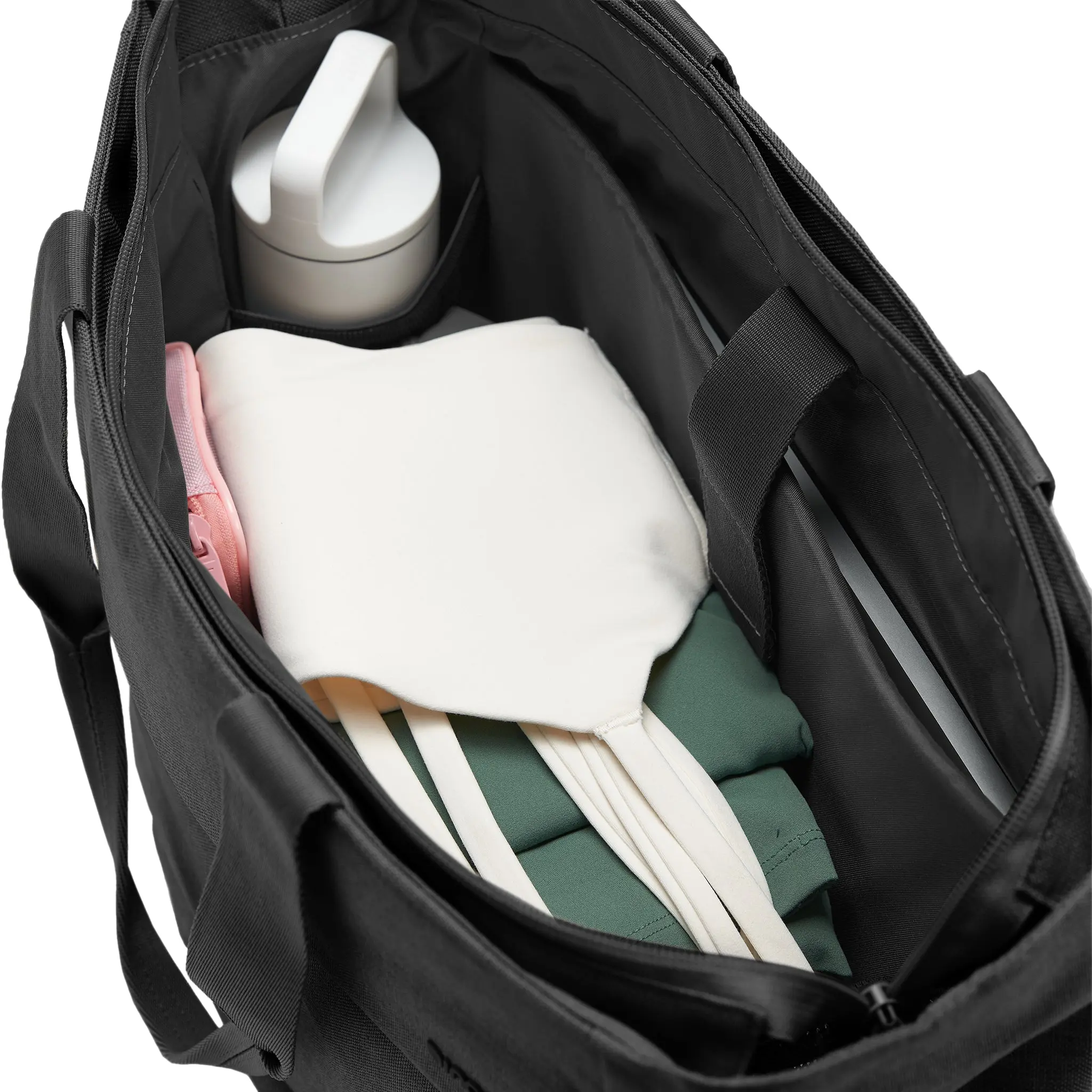 Incase Crosstown Tote with Woolenex - 25L - Image 5