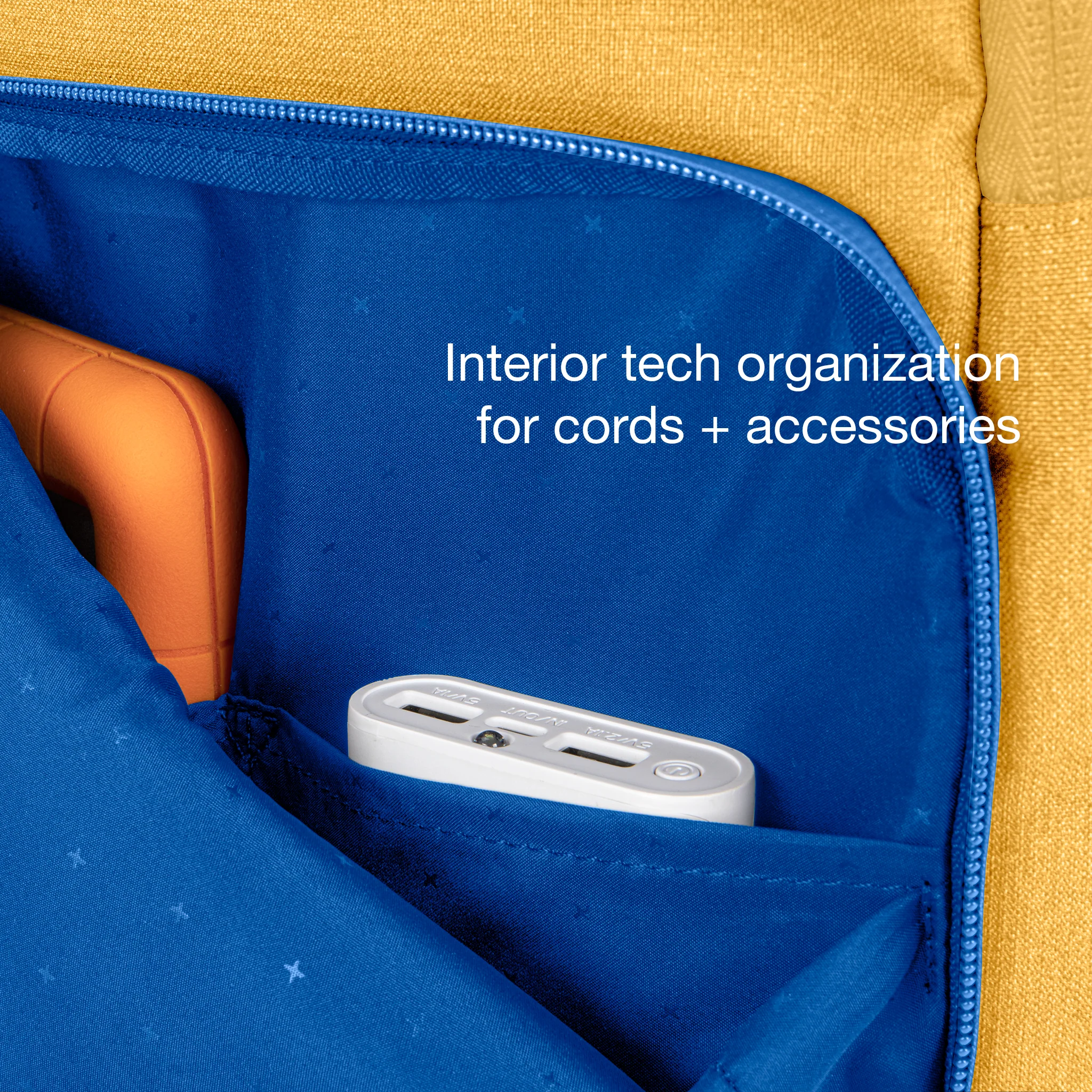 Incase Facet Backpack - 20L - Image 13