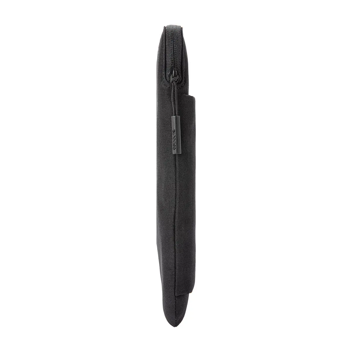 Incase Go Sleeve for 16-inch Laptop - Image 16