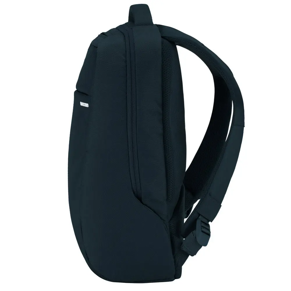 Incase ICON Lite Pack - 16L - Image 4