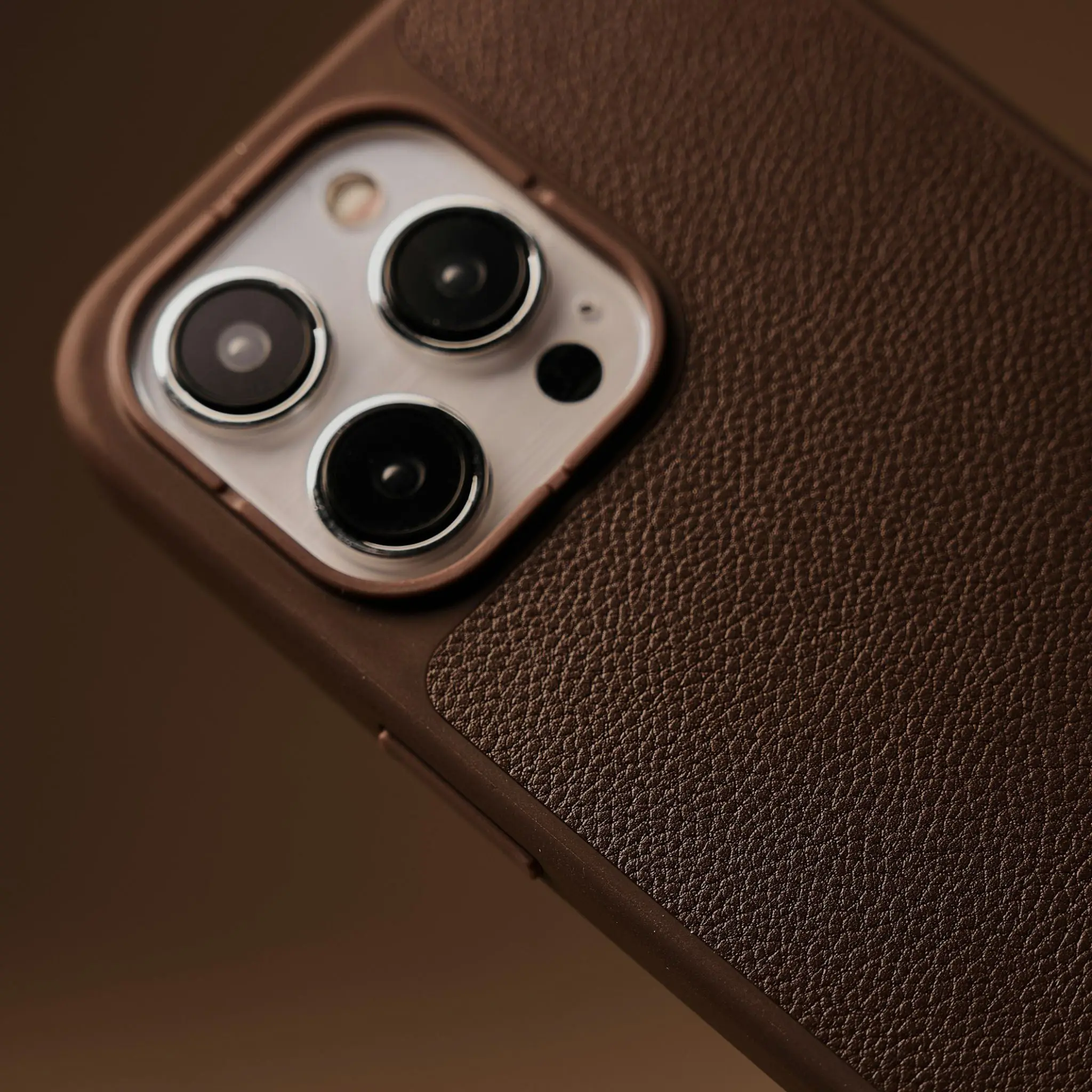 ICON Case with MagSafe for iPhone 15 Pro - Image 9