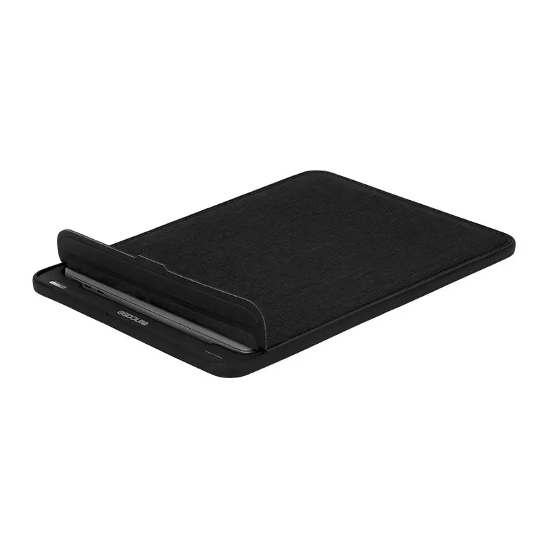Incase ICON Sleeve 14-inch MacBook Pro - Image 16