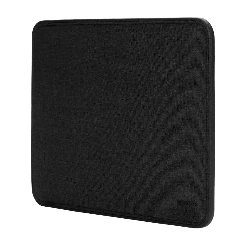 Incase ICON Sleeve 14-inch MacBook Pro - Image 19