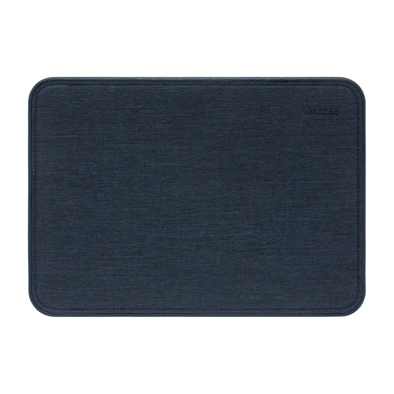 Incase ICON Sleeve 14-inch MacBook Pro - Image 5