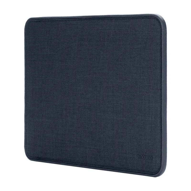Incase ICON Sleeve 14-inch MacBook Pro - Image 6