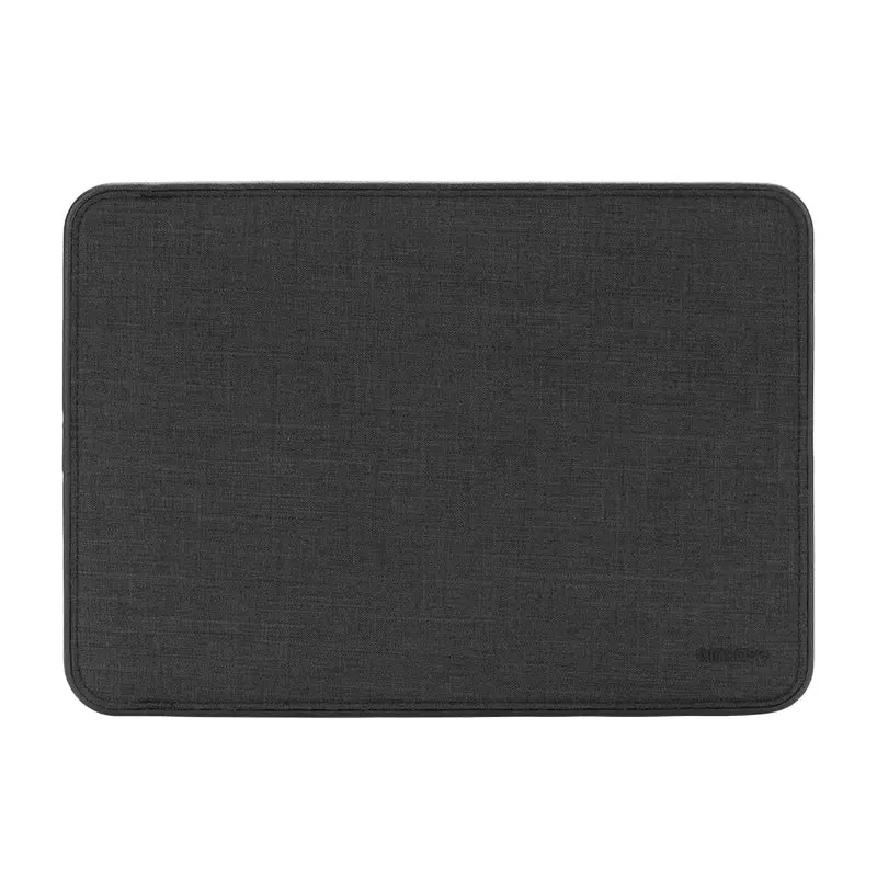 Incase ICON Sleeve for 16-inch MacBook Pro - Image 4