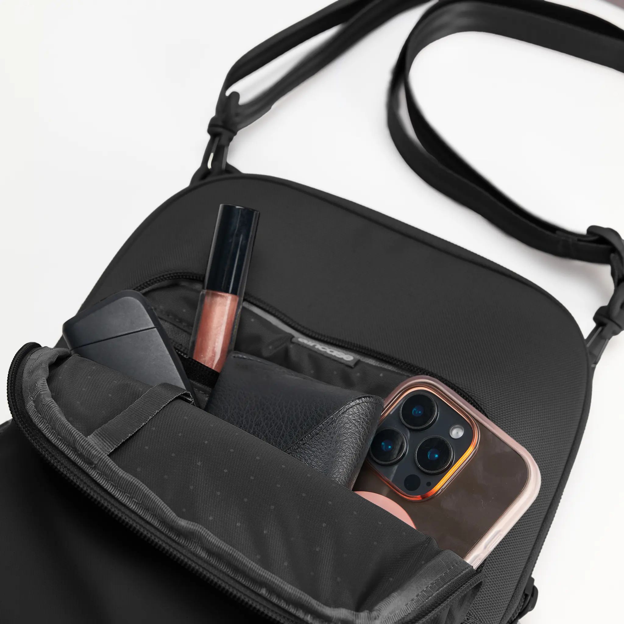 Incase A.R.C. Crossbody Bag - Image 14