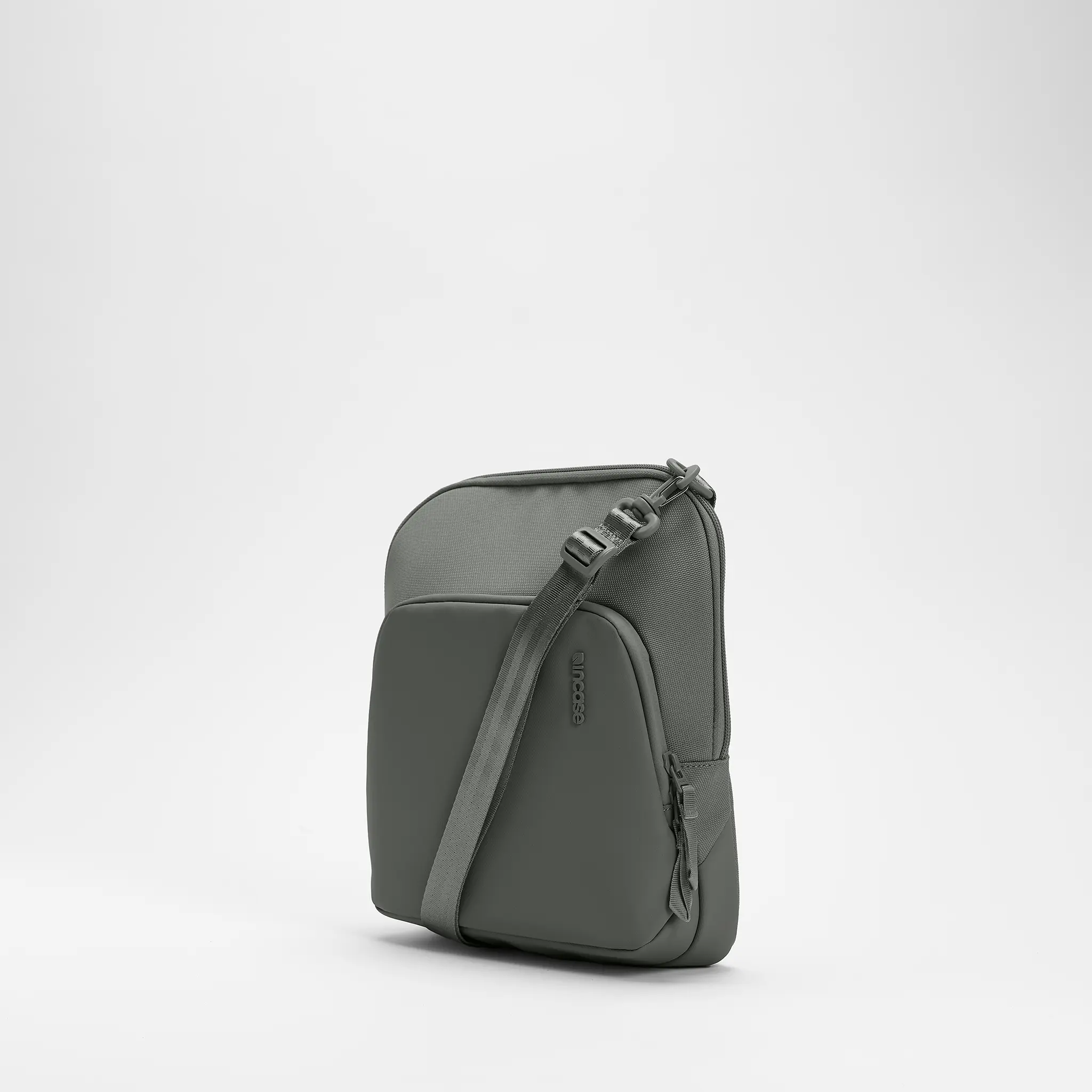 Incase A.R.C. Crossbody Bag - Image 7