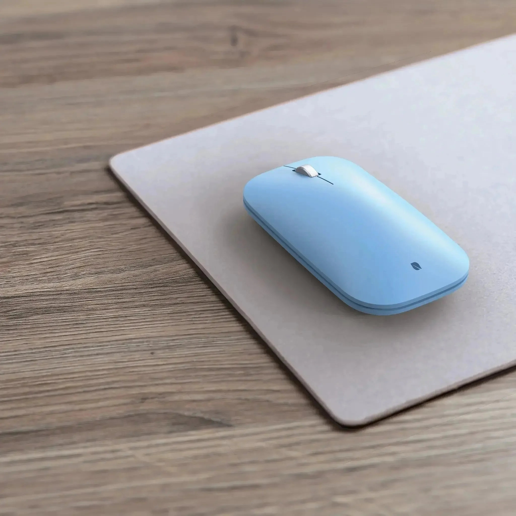 Incase Designed by Microsoft™Modern Mobile Mouse - Image 16