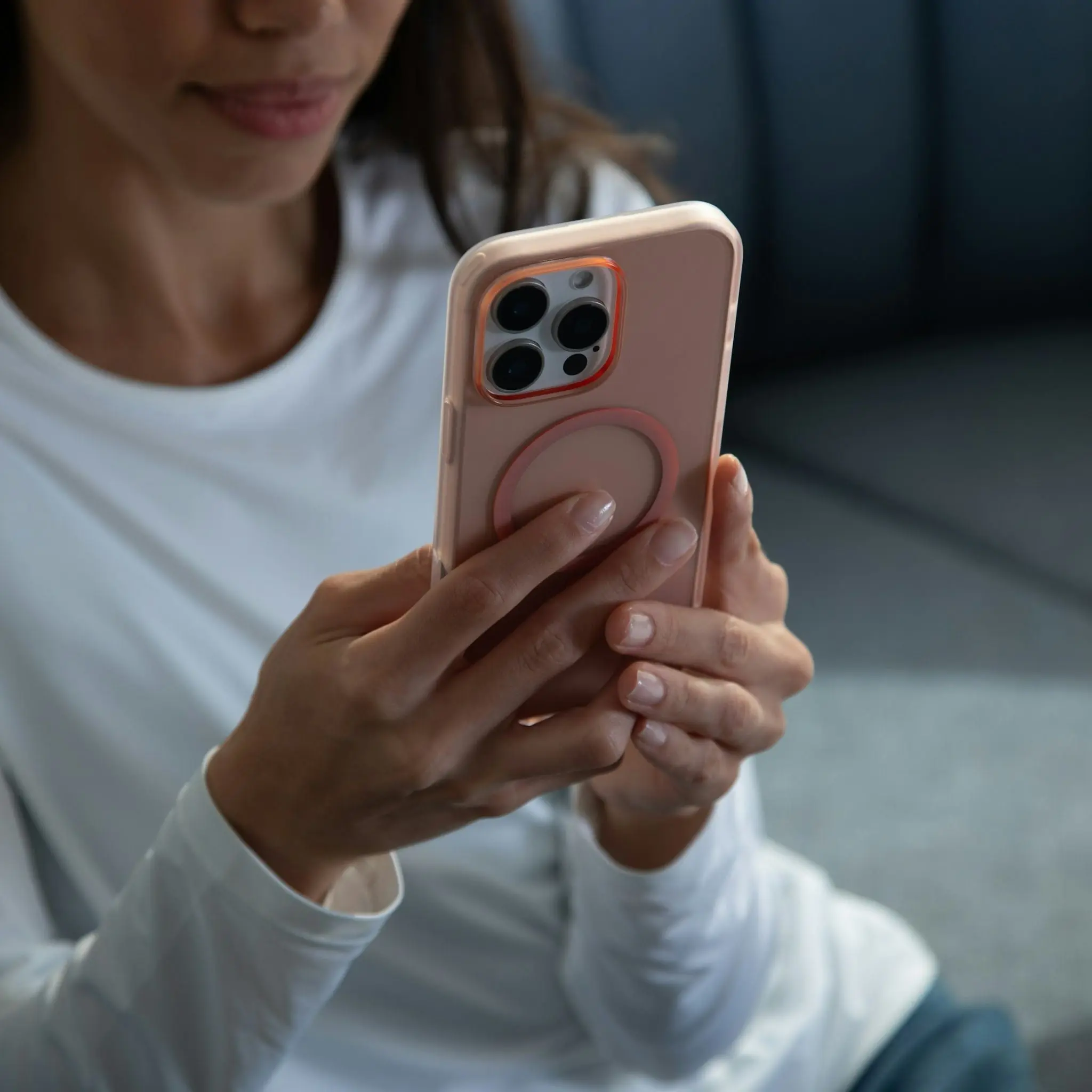 Slim Case with MagSafe for iPhone 16 - Image 5