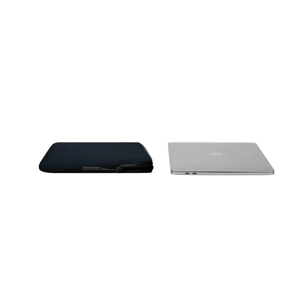 Incase Slim Sleeve for 13-inch Laptop - Image 6