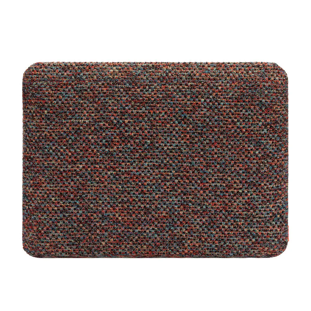 Incase Slip Sleeve for 16-inch Laptop - Image 3