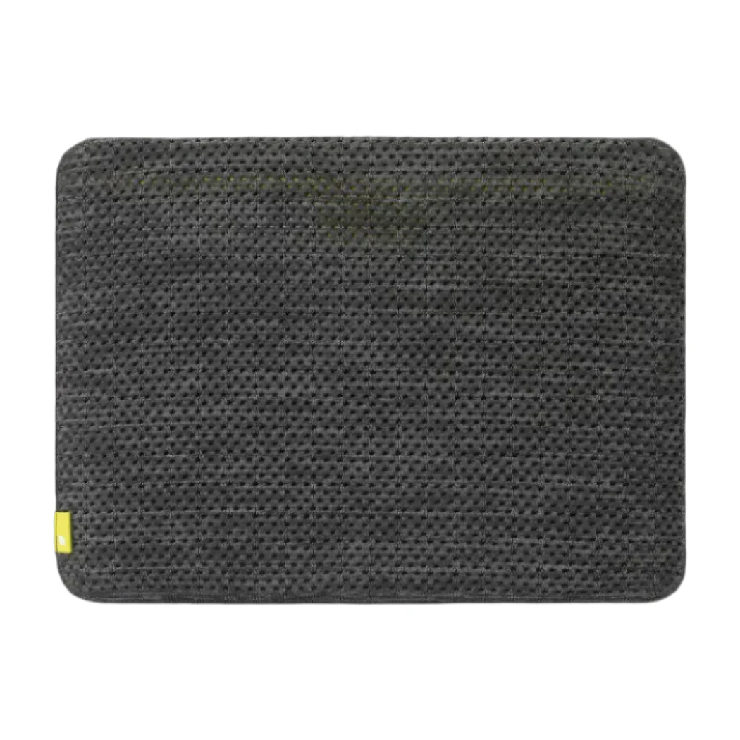 Incase Slip Sleeve for 16-inch Laptop - Image 7