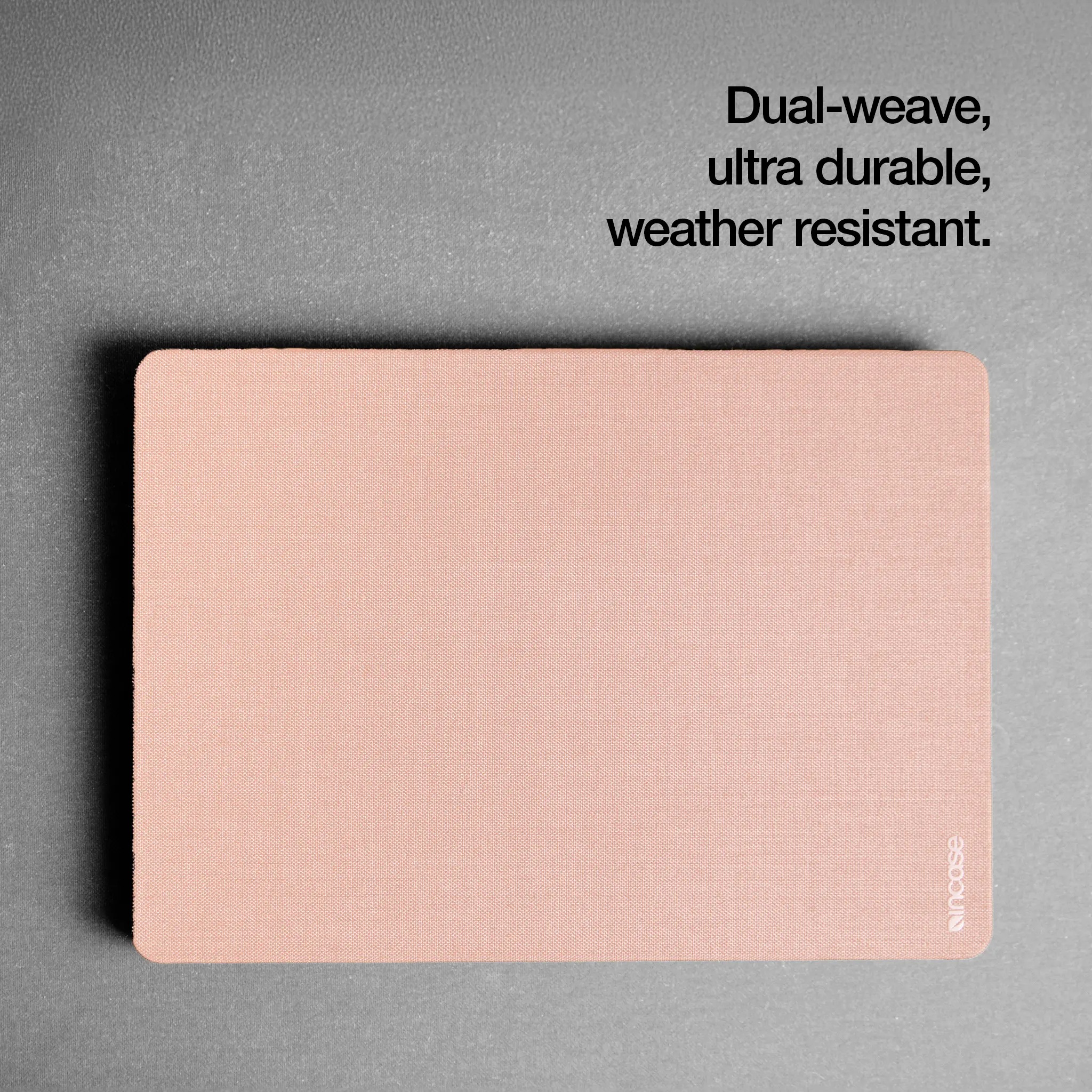 Incase Textured Hardshell with Woolenex for MacBook Pro 16" - Image 7