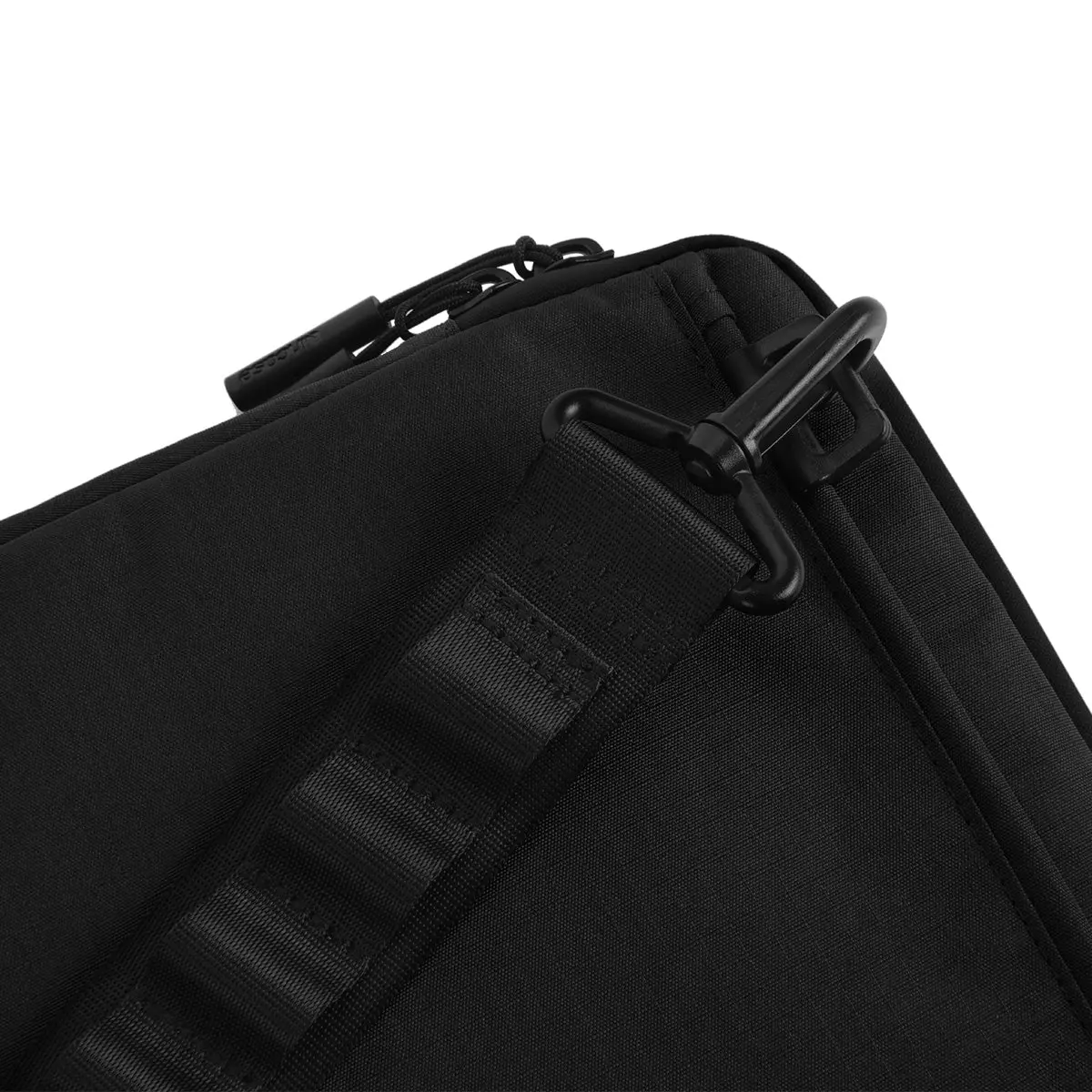 Incase Transfer Sleeve for 13-inch Laptop - Image 24