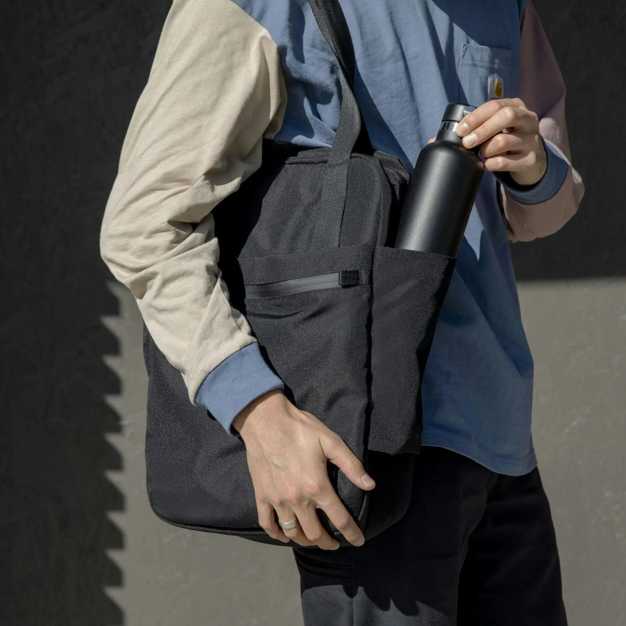 Transfer Two-Way Tote 15L - Image 19